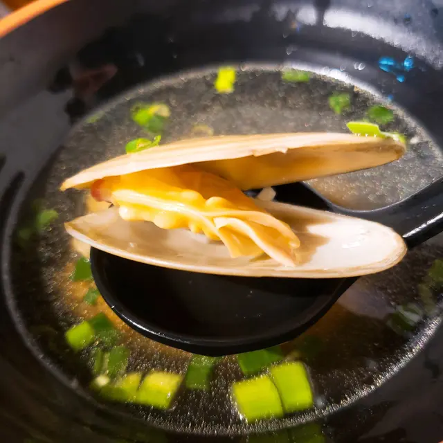 牛油清酒煮巨蜆