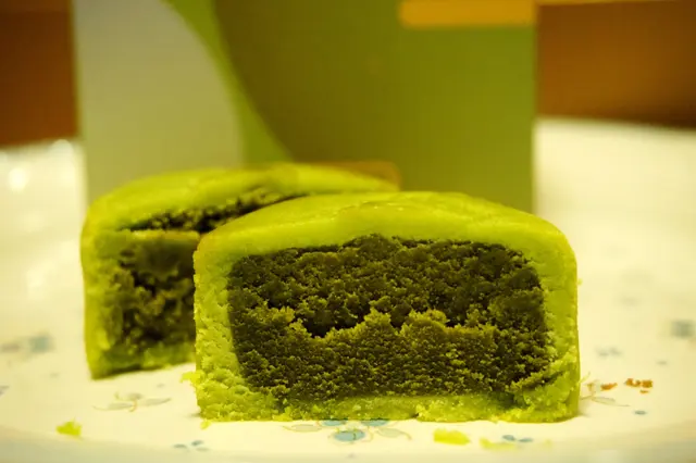 綠茶月餅