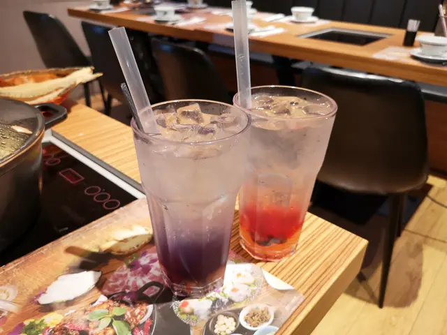 玫瑰柚子+ 藍碟雪梨