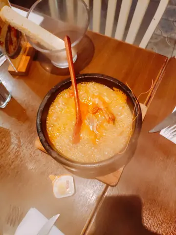 意式海鲜浓汤(石头锅)