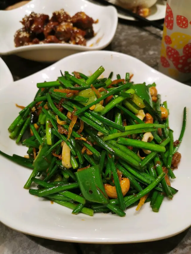 熱辣辣，好夠鑊熱，好好食，xo醬好夠，好惹味，係腰果淋左dd,但都好正👍🏻👍🏻