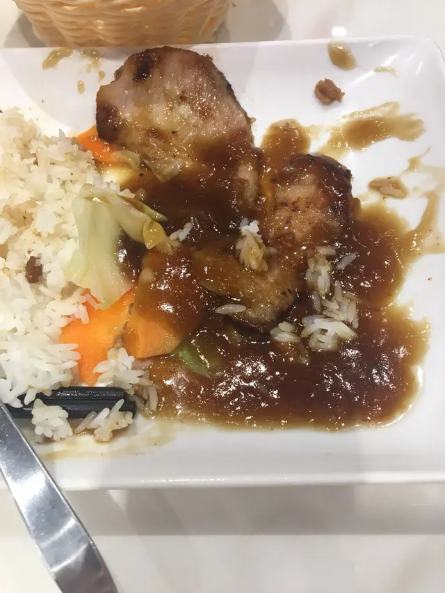 炭燒豬頸肉肉燥飯