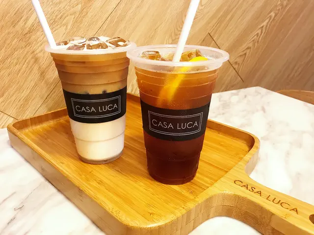 配凍檸茶 (+HKD3) 🍹配升級焦糖Latte (+HKD18)