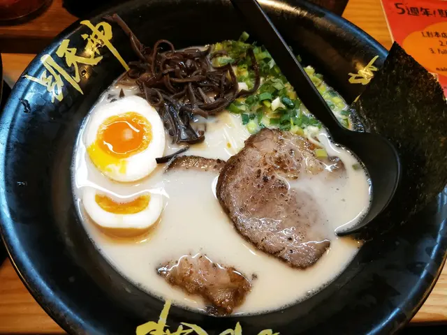 豚骨拉面