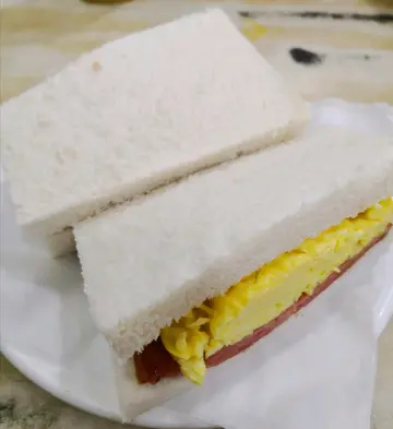 午餐肉雞蛋三文治