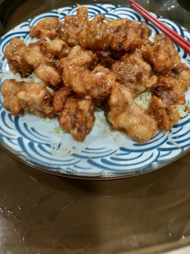 見唔到拉絲，味都好重話梅味