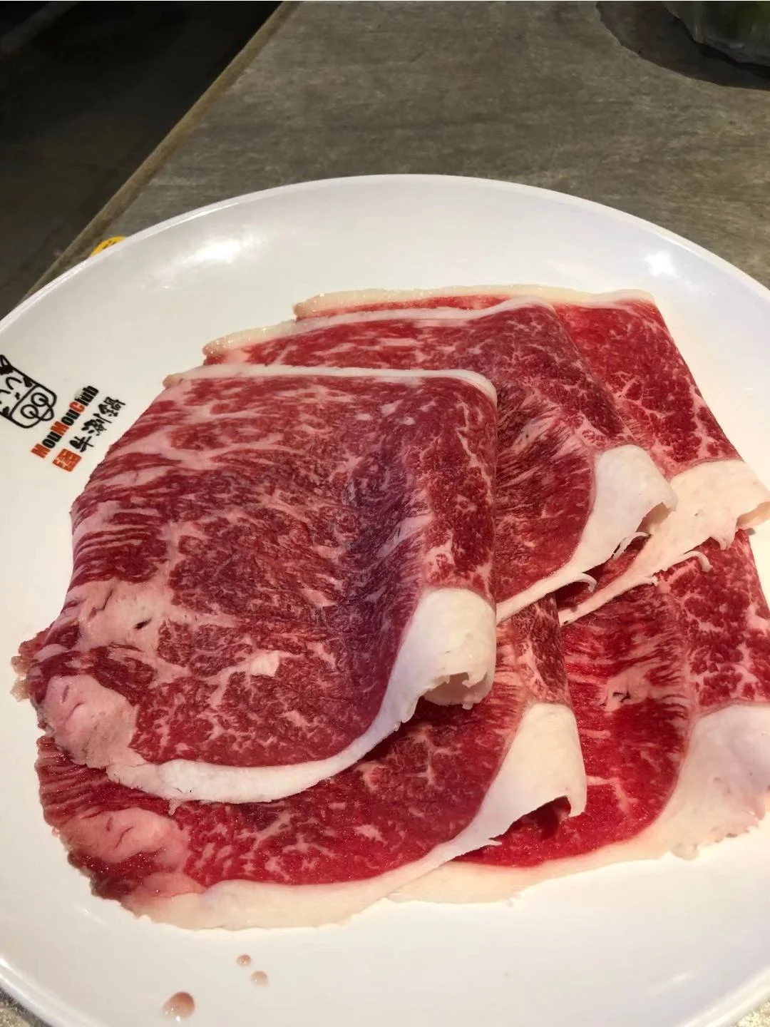 美國上級進口牛肉 香港旺角的激安牛涮鍋 Openrice 香港開飯喇