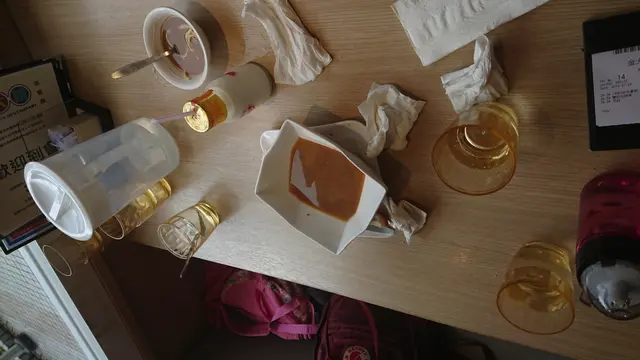飽烘得好硬，一般茶餐廳嘢～日後去附近商場翠Ｘ食好過！