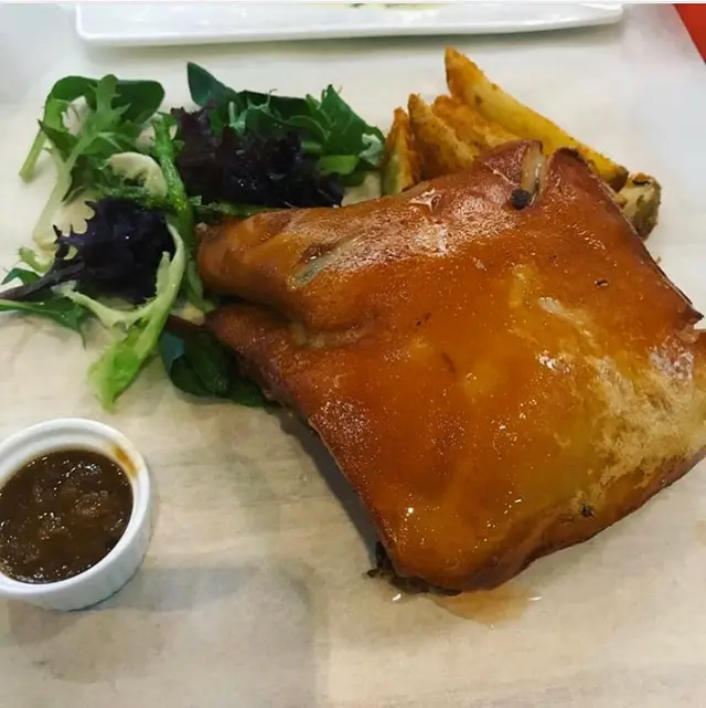 西班牙慢煮乳豬