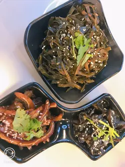 豬耳爽口、雲耳醋味濃