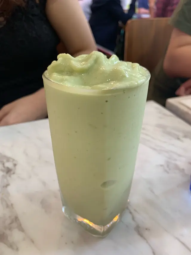 牛油果奶昔