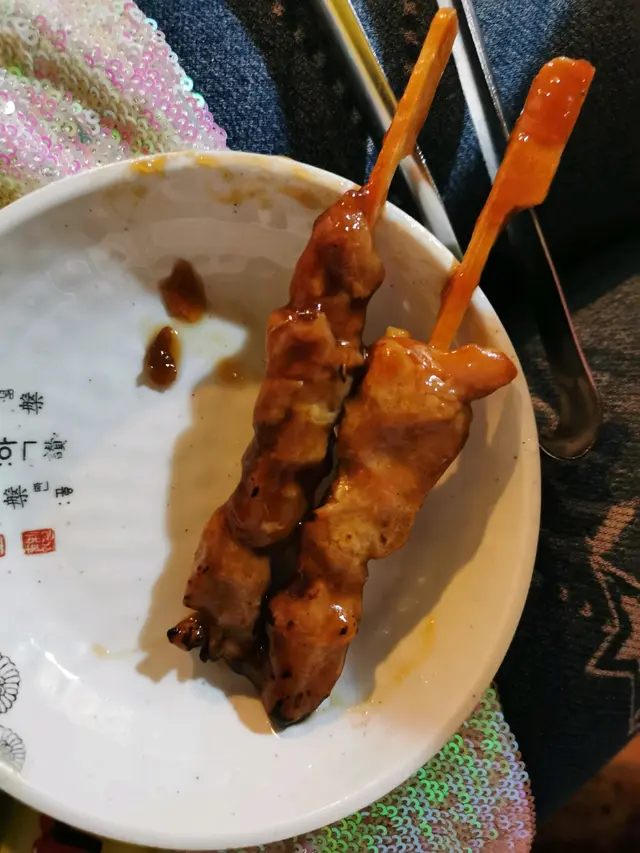 醬香濃郁,雞肉軟腍