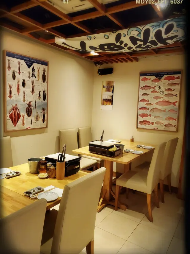 二至多人合併式散座