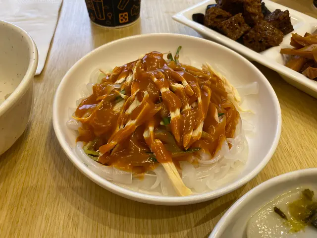 雞絲粉皮