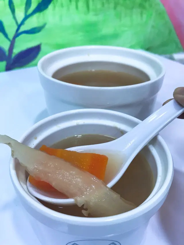 沙蔘玉竹煲豬展