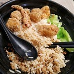 超級難食的滷肉飯