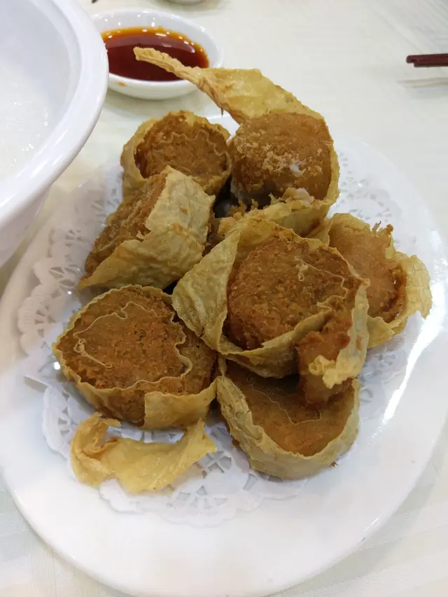 酥炸荔茸卷