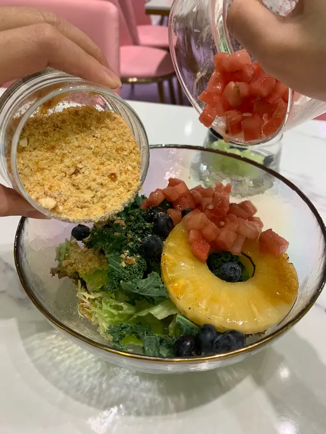 羽衣甘藍焦糖果仁話梅西瓜沙律