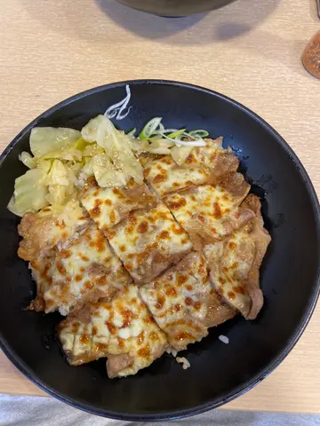 艺士牛肉丼饭