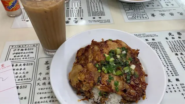 蔥油雞扒飯