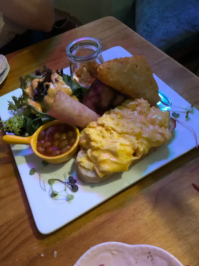 味道很好,份量充足,特別個蛋好滑🤤