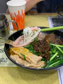 韭菜炸鱼卷鱿鱼冬菇米粉