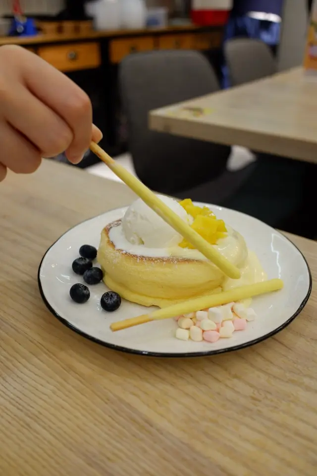 芒果熔岩漿班戟