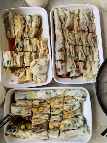 罗汉斋肠、鸡蛋鲜肉肠、叉烧肠