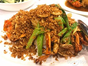 避風塘炒蟹 - Under Bridge Spicy Crab in Wan Chai 