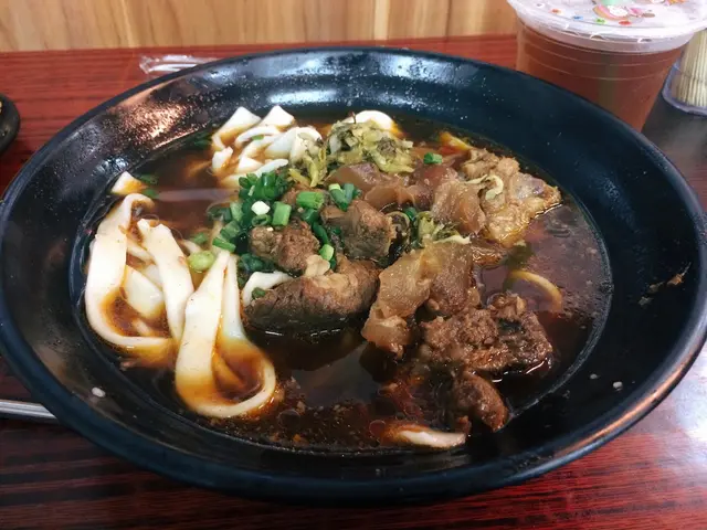 紅燒半筋半肉牛肉麵