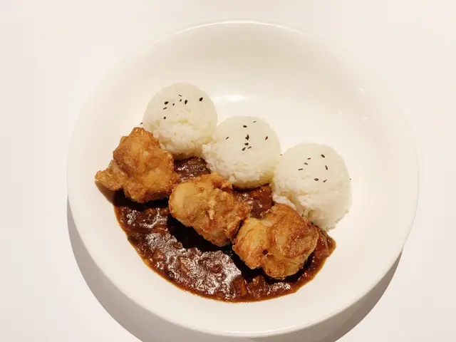 和風咖喱炸雞飯