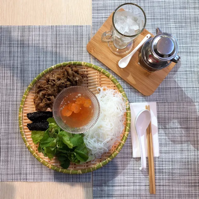 秘製香茅烤腩撈檬