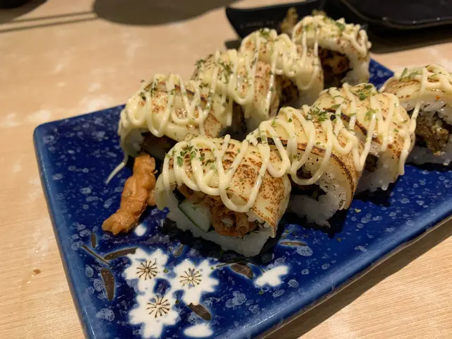 火炙芝士軟殼蟹卷（8件）