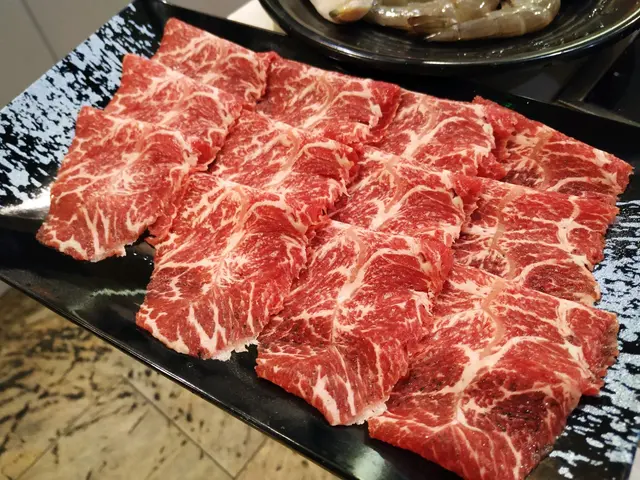 美國極上牛肉，紋理和脂肪分佈均勻！