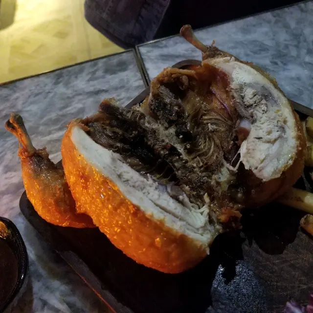 特式烤春雞全隻配薯條