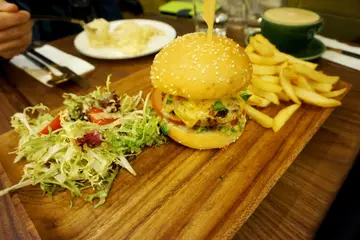 野菜农场烤菇堡