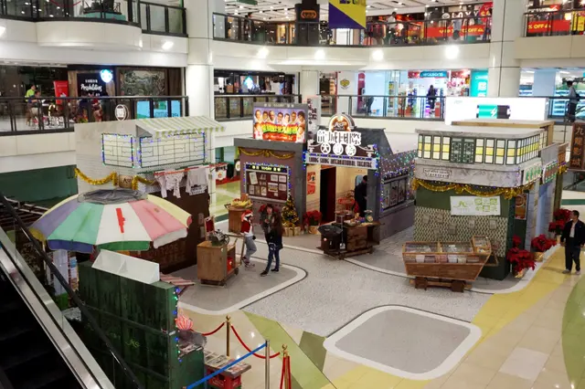 「九龍城廣場」光影聖誕城展覽活動