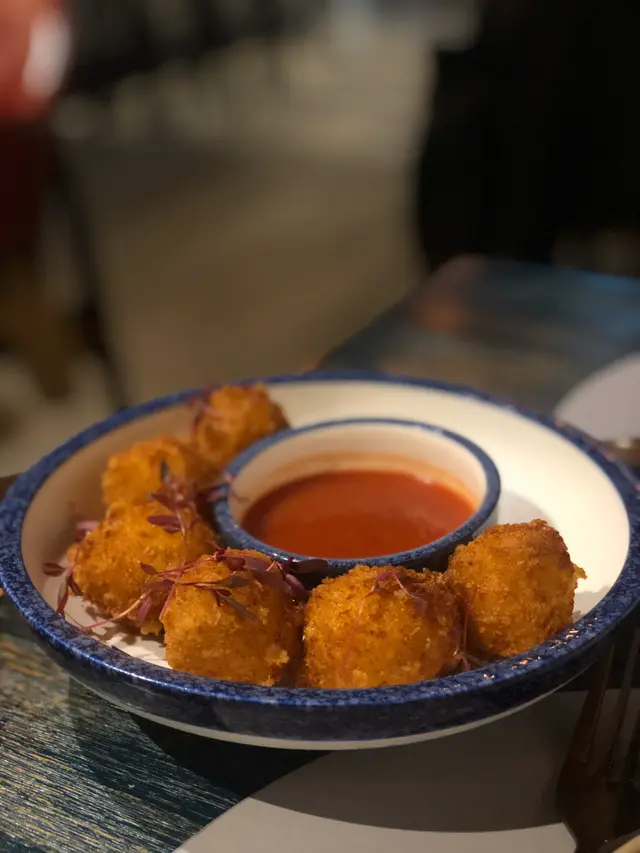 玉米芝士炸丸子