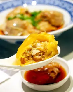 蟹肉小笼包
