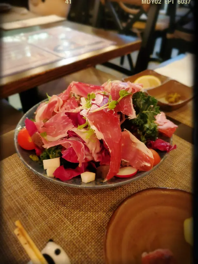 Mokumoku沙律（$58）