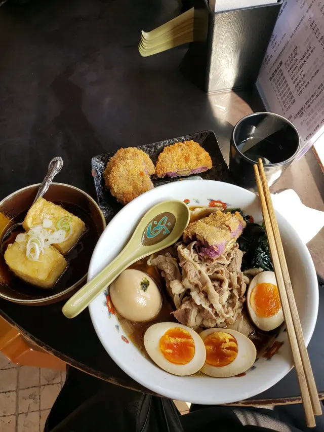 店面比較細,店家沒有提供套餐