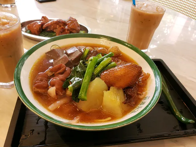 永年大碗麵(走辣)