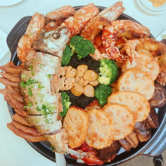 花開富貴紅盤菜