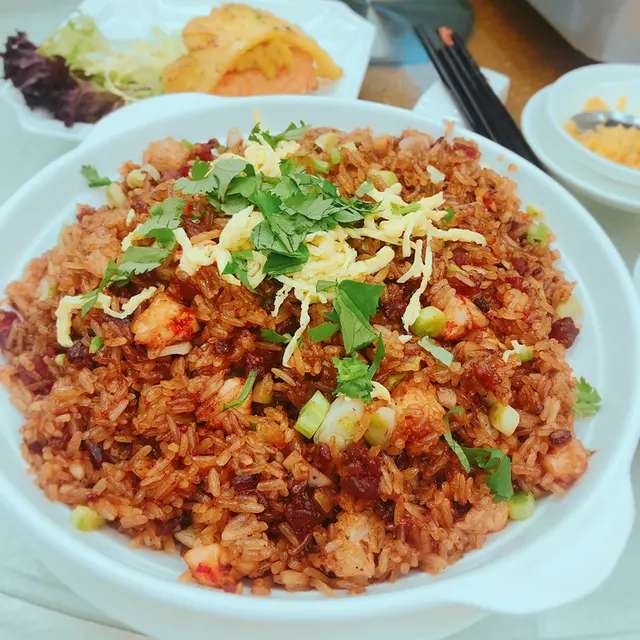 生炒臘味糯米飯