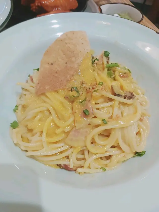 鹹蛋黃卡邦尼煙肉意大利粉