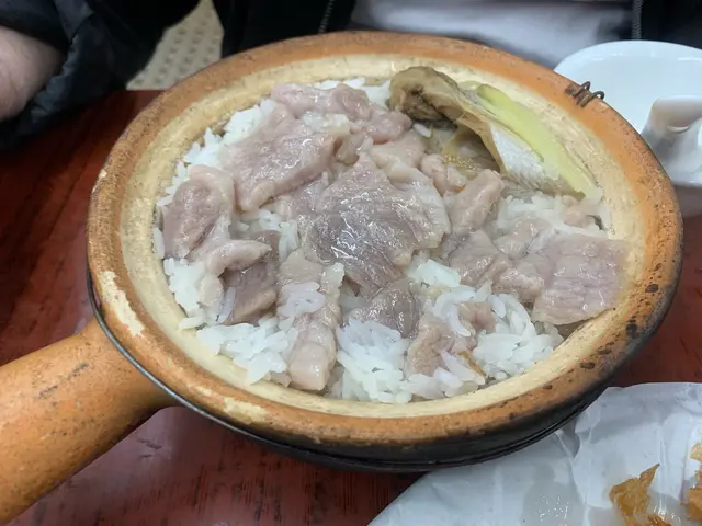 鹹魚肉片飯