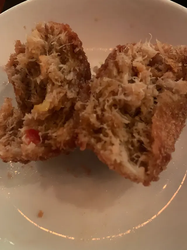 黃金手工蟹波配菠蘿酸忌廉