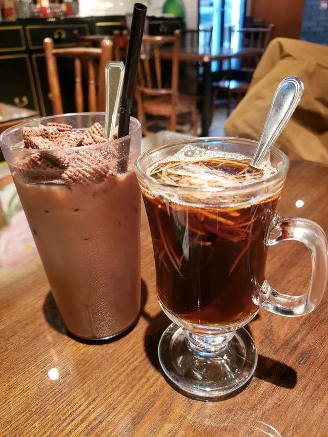 脆脆阿華田/可樂煲薑