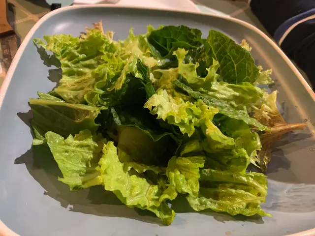 菜超新鮮,柚子汁清甜,外觀以為只是清菜一碟