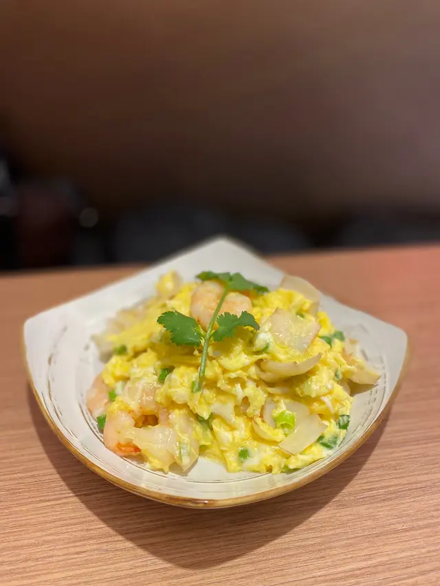 滑蛋百合炒蝦仁